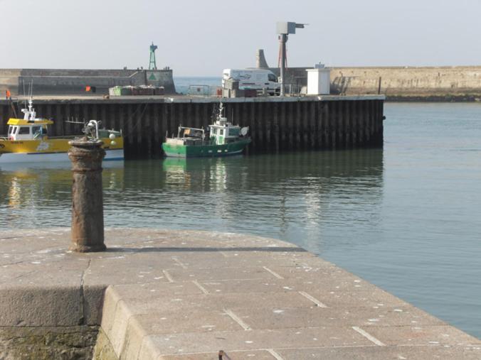 Gites De Mer Port-en-Bessin-Huppain Cameră foto